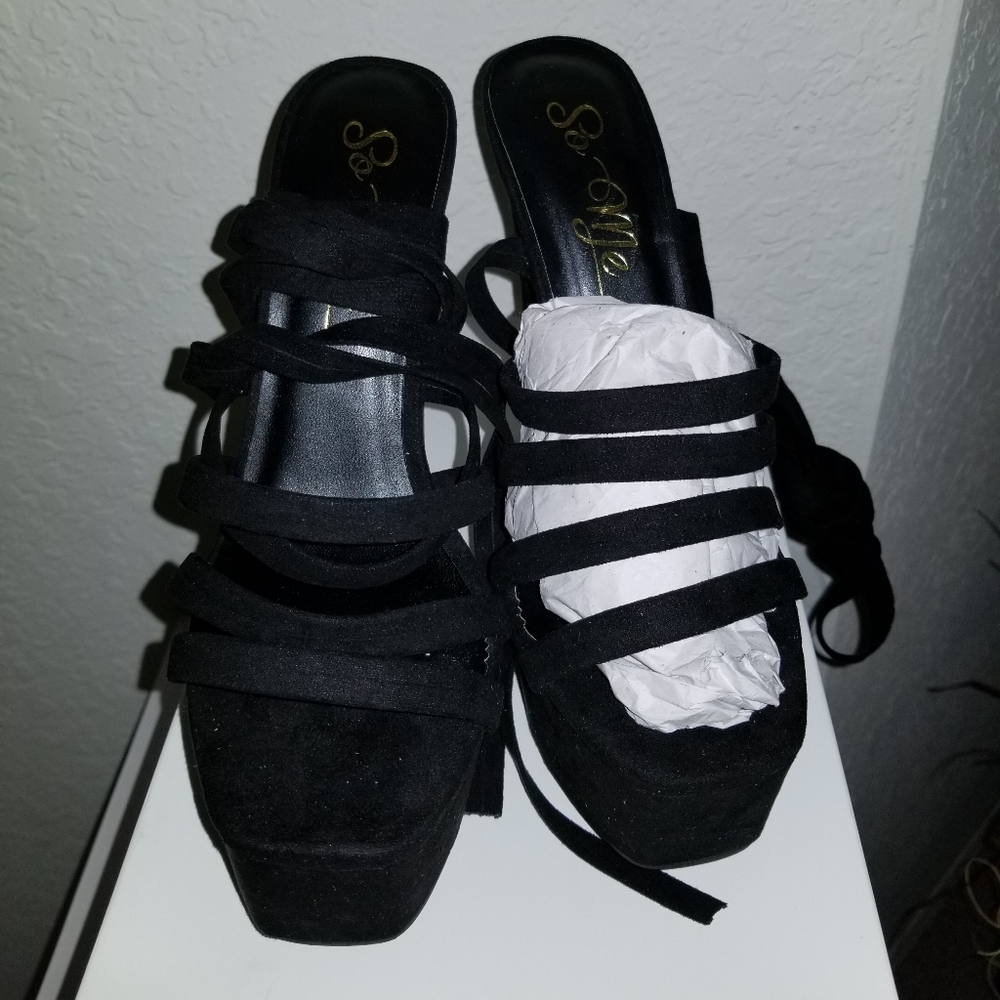 Shoes - Picture 4 of 5
